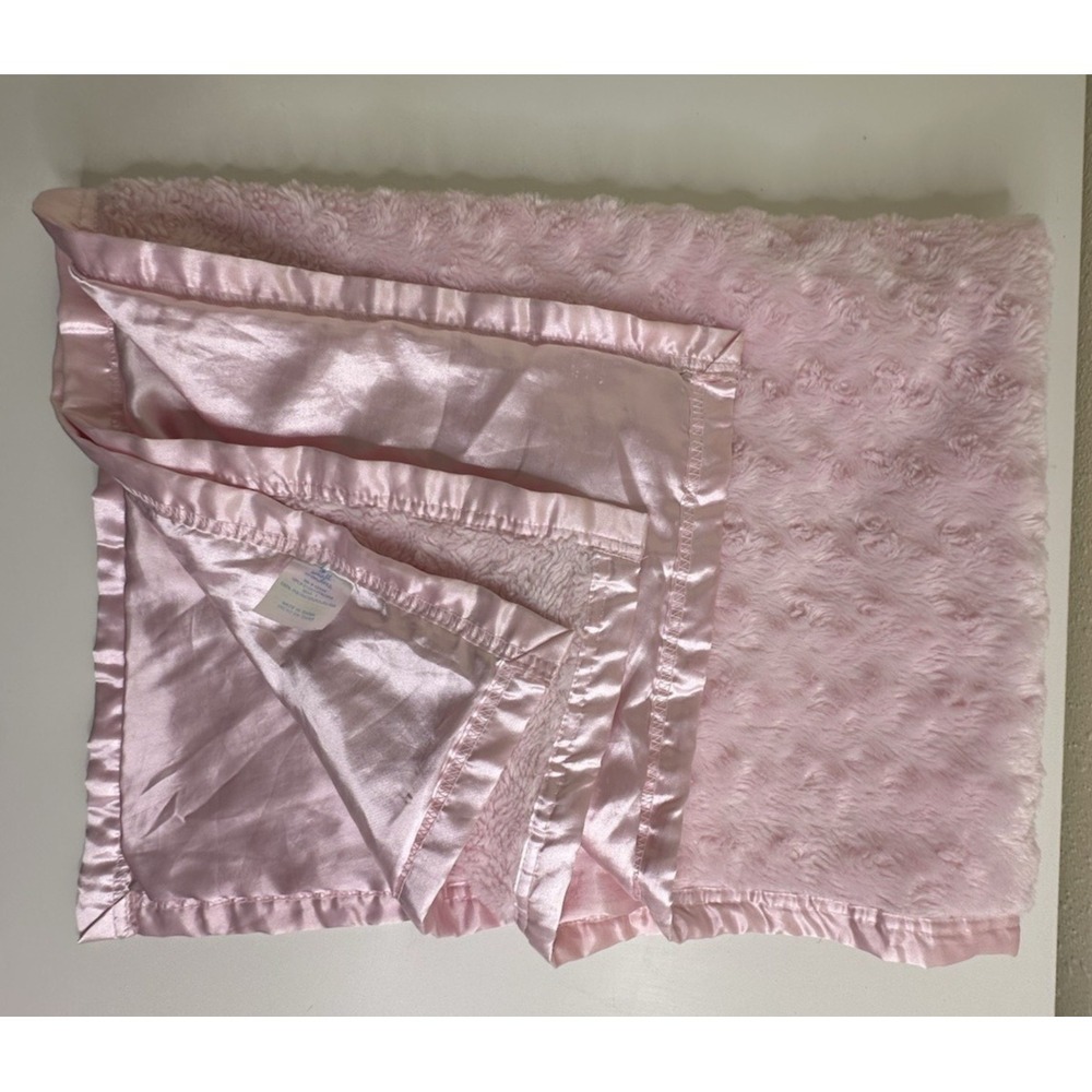 Small Wonders Pink Baby Blanket Swirl Pattern Satin Edge and Backing 30x40